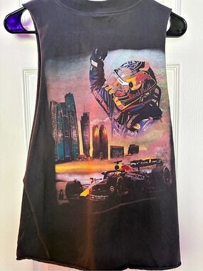 Oracle Red Bull Racing Graphic Muscle Tee in Black